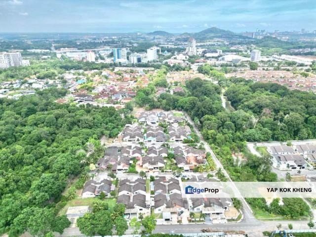 House for sale in Malaka