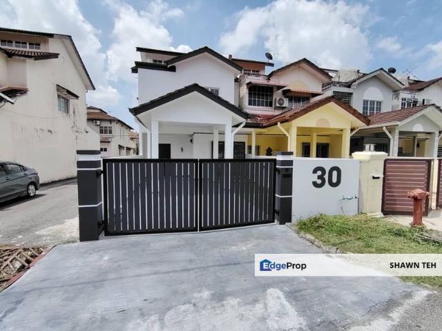 House for sale in Malaka