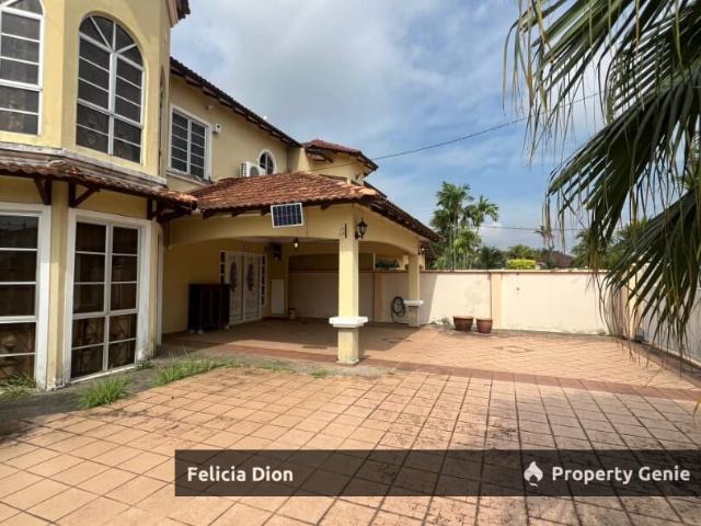Residential House for sale in Malaka