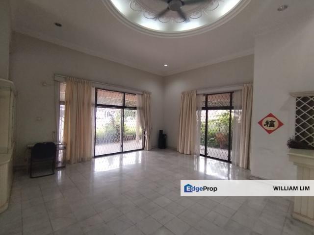 House for sale in Country Heights Damansara, Kuala Lumpur