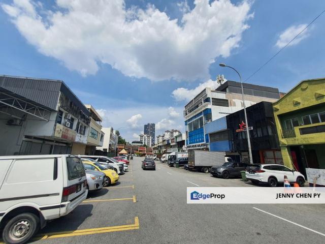 Shop for sale in Country Heights Damansara, Kuala Lumpur