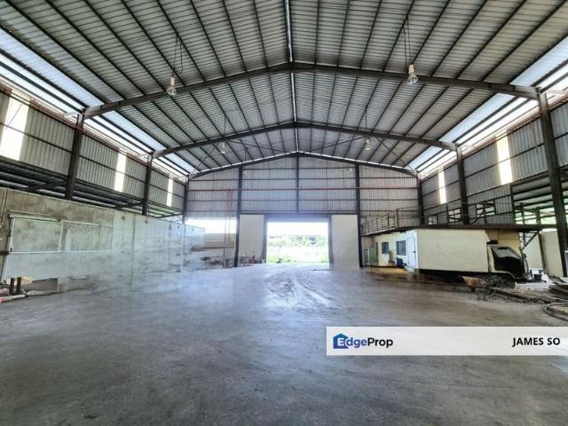Warehouse for rent in Malaka