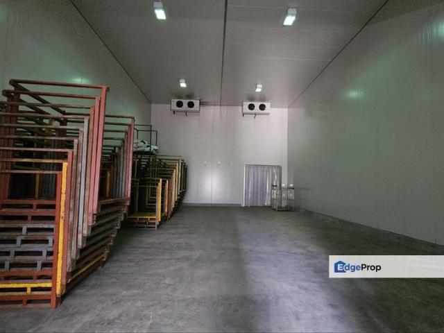 Warehouse for rent in Malaka