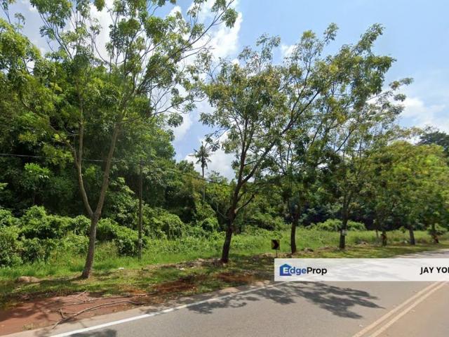 Warehouse for sale in Malaka