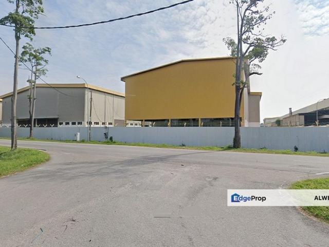 Warehouse for sale in Malaka