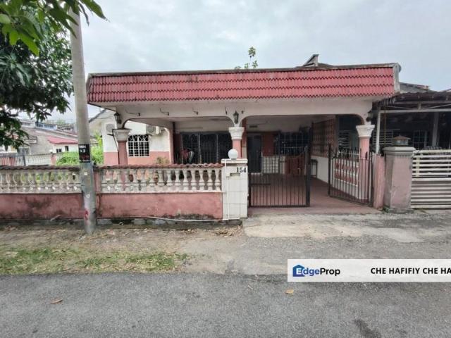 House for sale in Sendayan Village, Negeri Sembilan