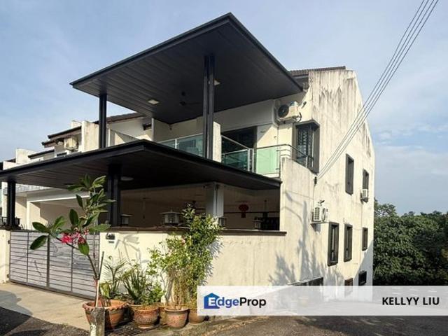 House for sale in Sendayan Village, Negeri Sembilan