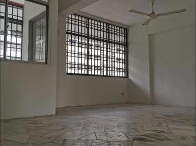 Flat for sale in Georgetown, Penang