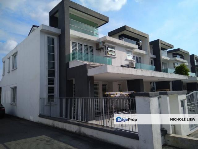 House for sale in Kajang, Langat