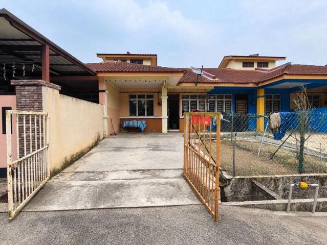 Terraced House for sale in Simpang Renggam, Kluang