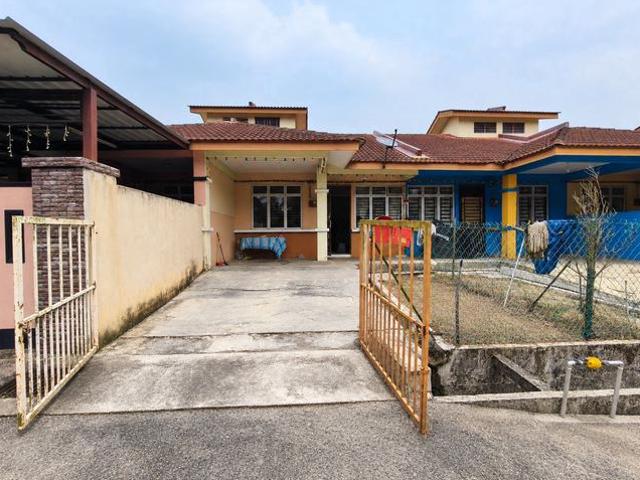 Terraced House for sale in Simpang Renggam, Kluang
