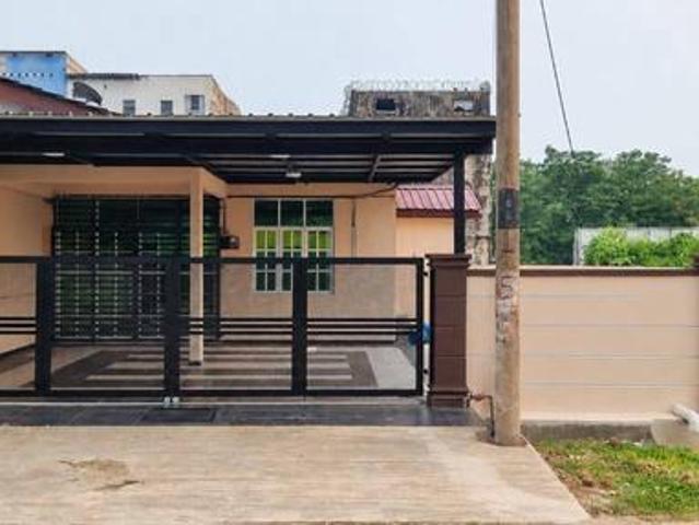 Terraced House for sale in Lunas, Kedah