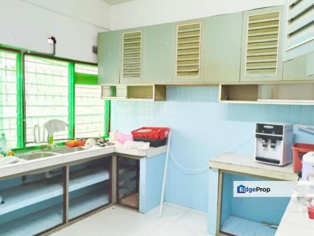 House for sale in Wellesley, Penang