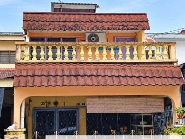 House for sale in Bandar Triang, Bera