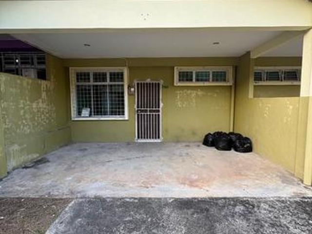 Terraced House for sale in Interior Division, Sabah