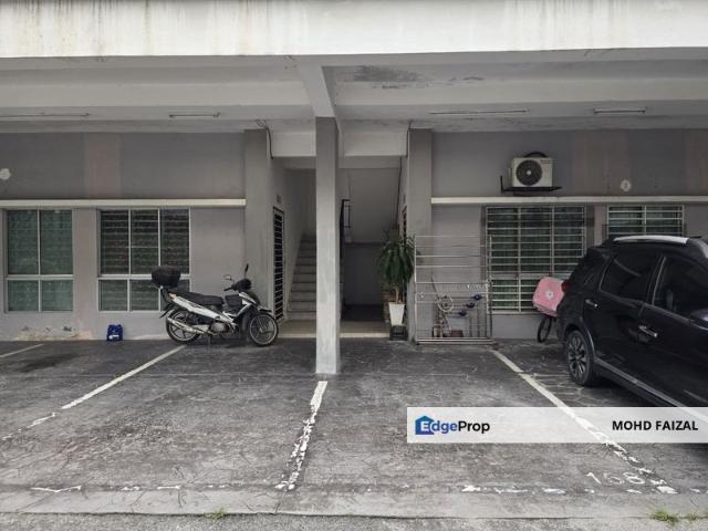 House for sale in Kajang, Langat
