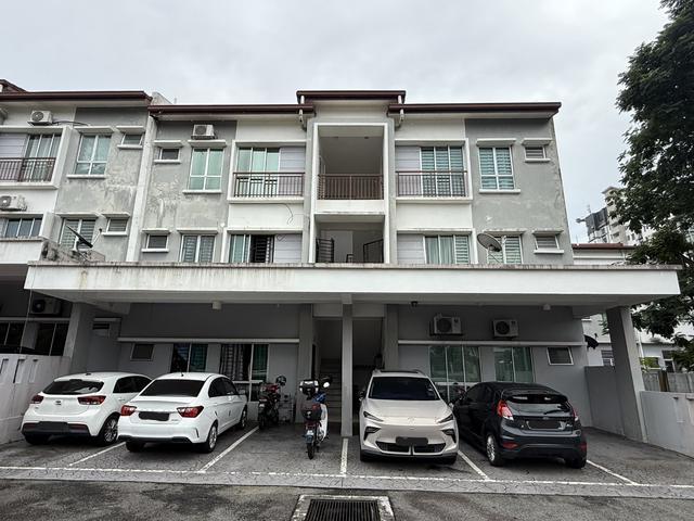 Townhouse for sale in Kajang, Langat
