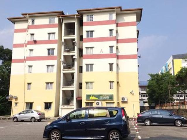Apartment for sale in Kajang, Langat
