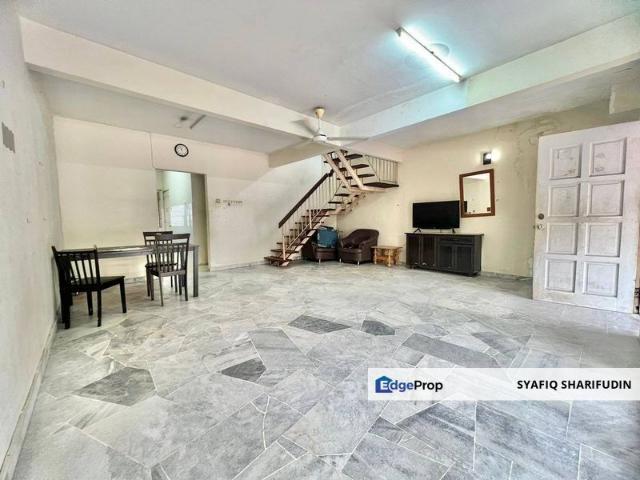 House for sale in Petaling, Alam Impian