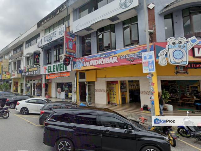 Shop for rent in Petaling, Alam Impian