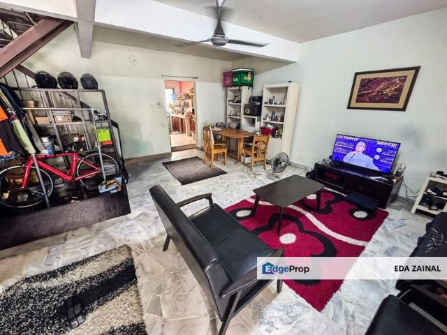 House for rent in Petaling, Alam Impian