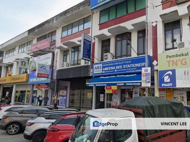 Shop for sale in Petaling, Alam Impian