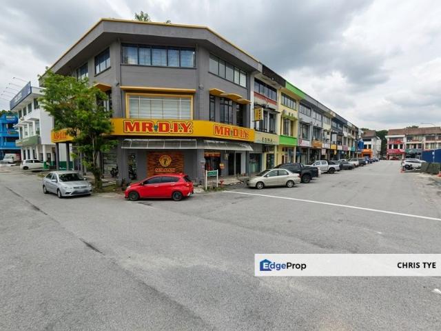 Shop for sale in Petaling, Alam Impian