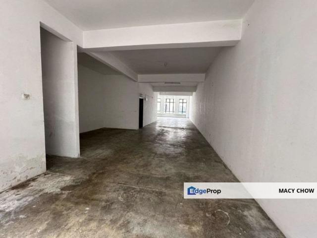 Shop for rent in Petaling, Alam Impian