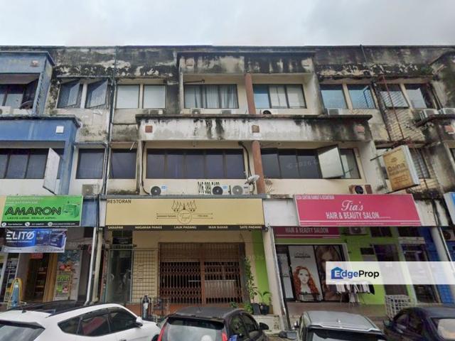 Shop for rent in Petaling, Alam Impian