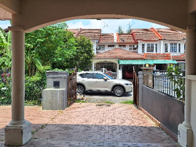 House for rent in Petaling, Alam Impian