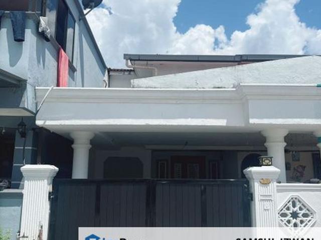 House for sale in Sendayan Village, Negeri Sembilan
