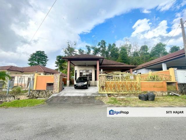 House for sale in Sendayan Village, Negeri Sembilan