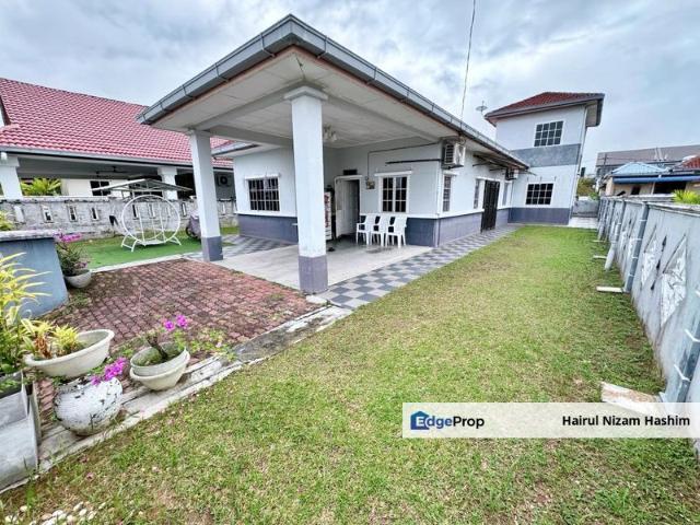 House for sale in Sendayan Village, Negeri Sembilan