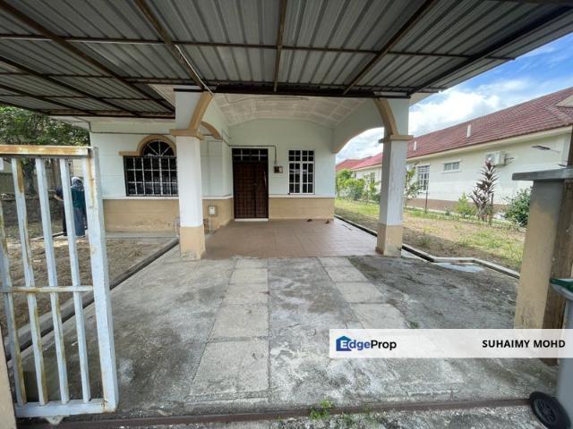 House for sale in Sendayan Village, Negeri Sembilan