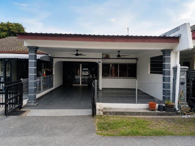 Terraced House for sale in Sendayan Village, Negeri Sembilan