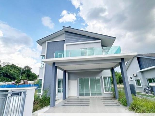 House for sale in Sendayan Village, Negeri Sembilan