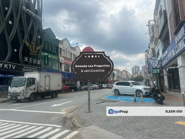 Shop for rent in Country Heights Damansara, Kuala Lumpur