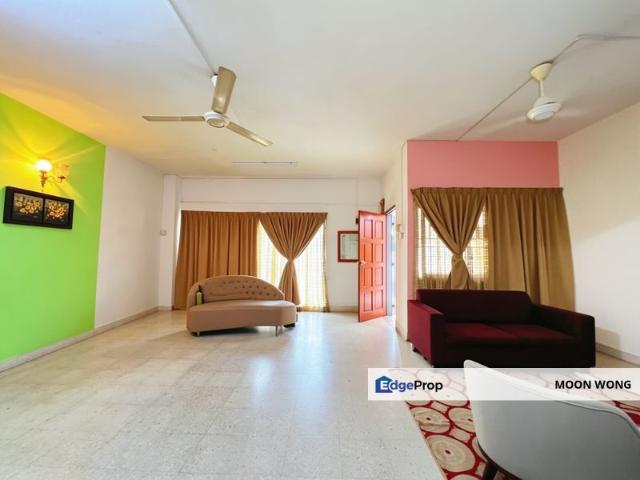 House for sale in Country Heights Damansara, Kuala Lumpur