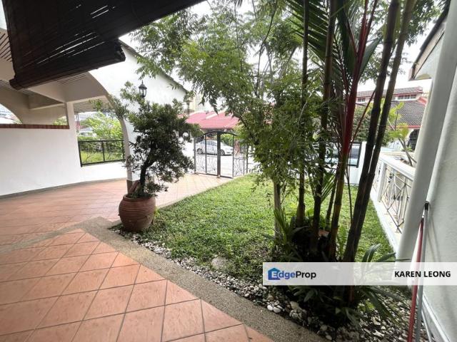 House for sale in Country Heights Damansara, Kuala Lumpur