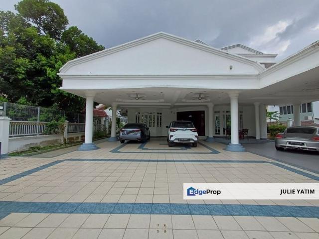 House for sale in Country Heights Damansara, Kuala Lumpur