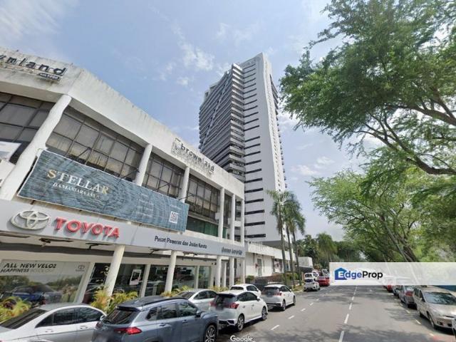 Shop for rent in Taman Tun Dr Ismail, Kuala Lumpur