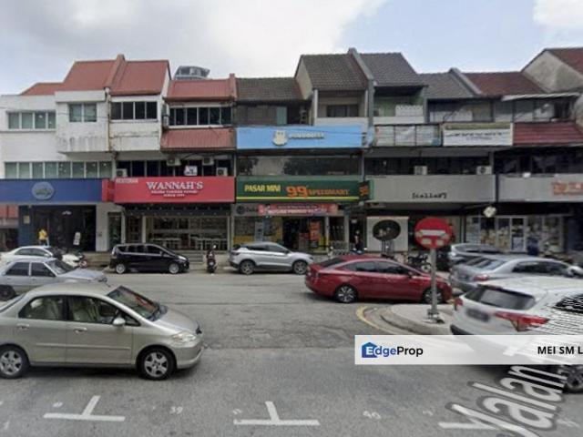 Shop for rent in Kuala Lumpur, Country Heights Damansara