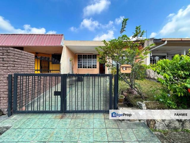House for sale in Country Heights Damansara, Kuala Lumpur