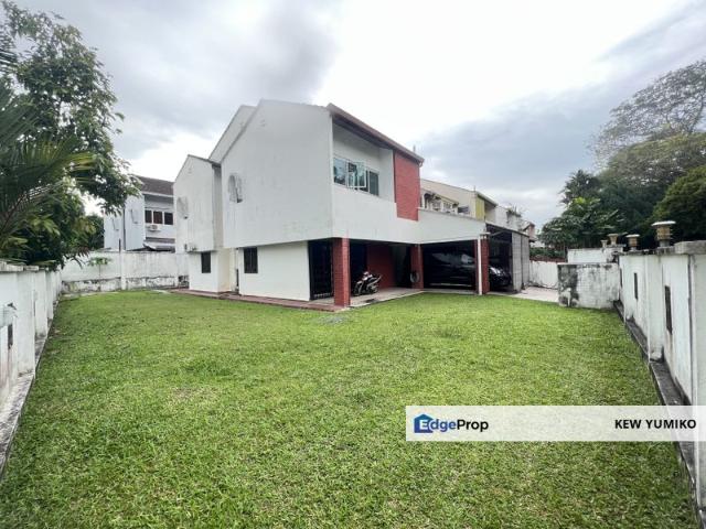 House for sale in Country Heights Damansara, Kuala Lumpur