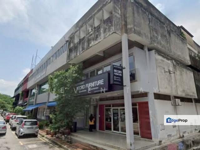 Shop for rent in Country Heights Damansara, Kuala Lumpur