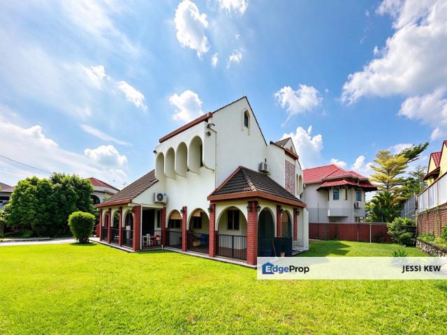 House for sale in Kuala Lumpur, Country Heights Damansara