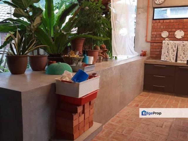 House for sale in Country Heights Damansara, Kuala Lumpur