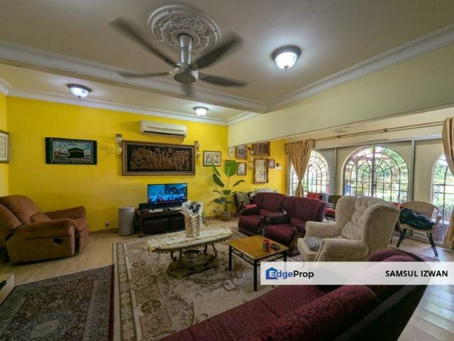 House for sale in Country Heights Damansara, Kuala Lumpur