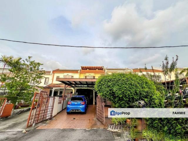 House for sale in Country Heights Damansara, Kuala Lumpur