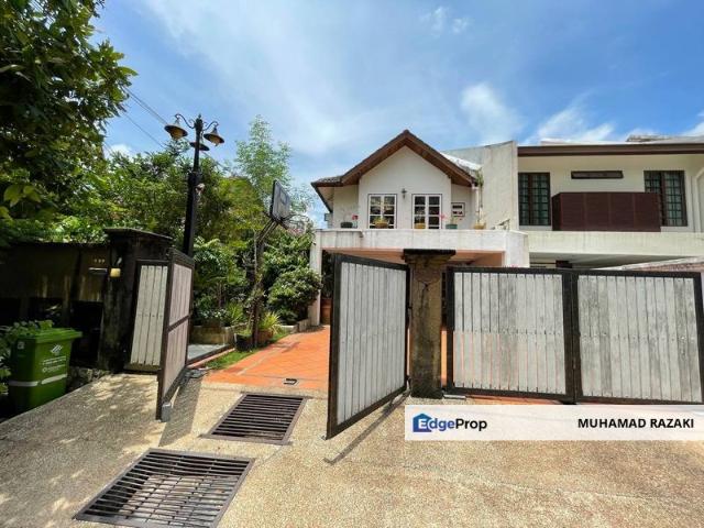 House for sale in Country Heights Damansara, Kuala Lumpur